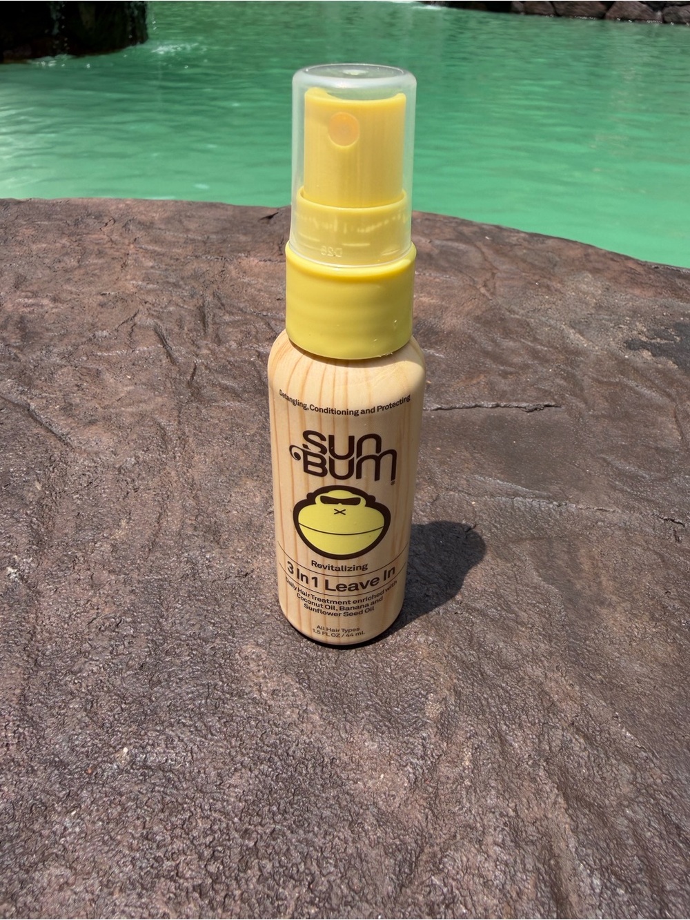 Sun Bum Revitalizing 3 in 1 Leave In Conditioner Hair Protecting Treatment 1.5oz